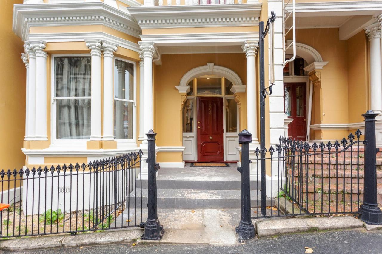 Vila Character On Stuart St Dunedin Exteriér fotografie